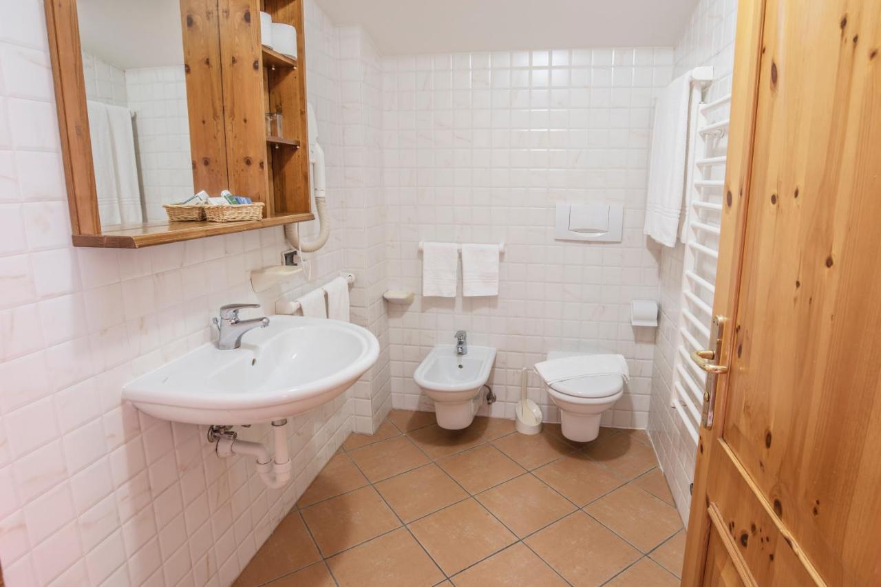 Sporting Aparthotel Сан-Мартино-ди-Кастроцца Экстерьер фото